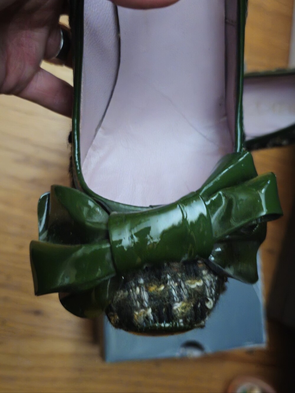 Red V Green Tweed Heels with Bow - Picture 7 of 10